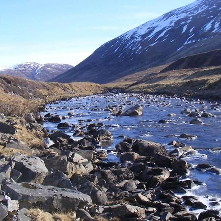 Cul Darach Lodge, Glen Roy Nature Reserve Roybridge Buitenkant foto