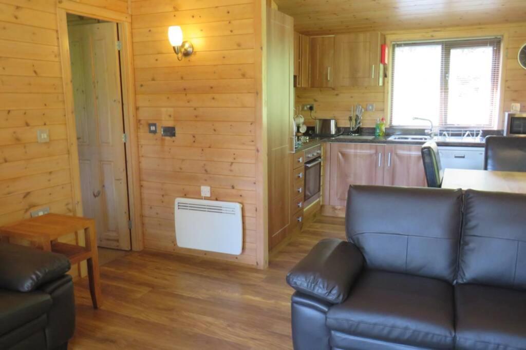 Cul Darach Lodge, Glen Roy Nature Reserve Roybridge Buitenkant foto